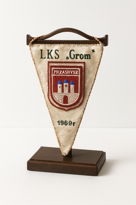Proporczyk LKS Grom Przasnysz z 1969 roku