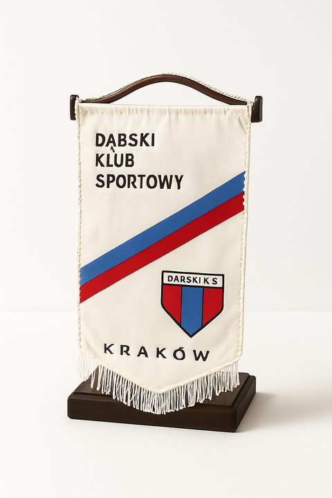 Proporczyk Dąbskiego Klubu Sportowego z Krakowa